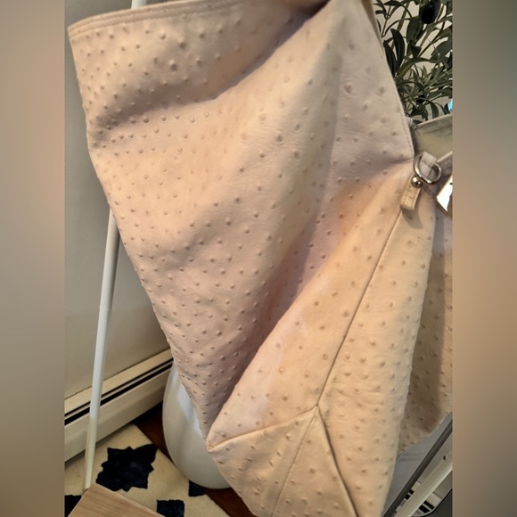 Furla Elisabeth Ostrich hobo bag %100 percent leather - Picture 6 of 16